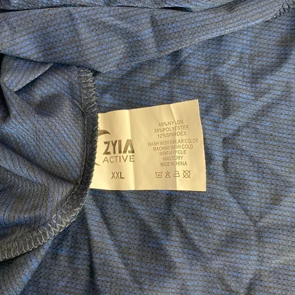 Zyia Navy V Back Vibe Top - size XXL - Picture 6 of 7